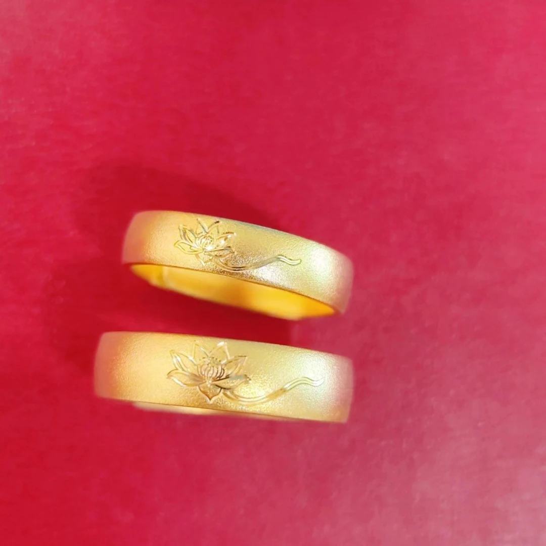 Chow Tai Seng/周大生情侣素圈金戒指活口对戒多款式卡家素款调节
