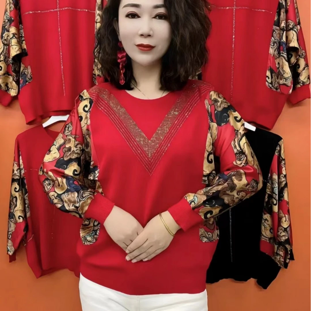 春秋冬季韩版时尚蝙蝠袖圆领重工印花拼接气质曲珠打底衫