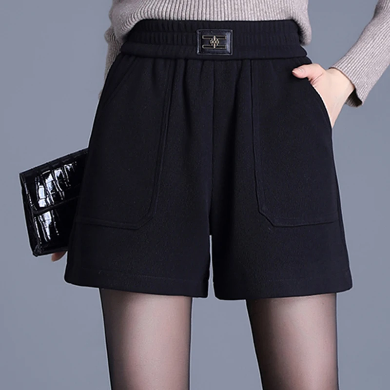 黑色短裤女秋冬2025新款高腰宽松A字阔腿裤百搭外穿休闲打底靴裤