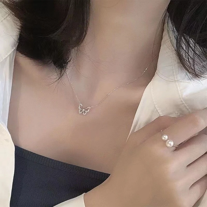 钛钢项链 轻奢镂空蝴蝶项链女小众设计高级感气质简约锁骨链