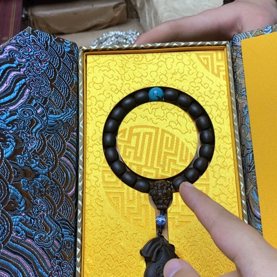 滴血莲花菩提吊坠