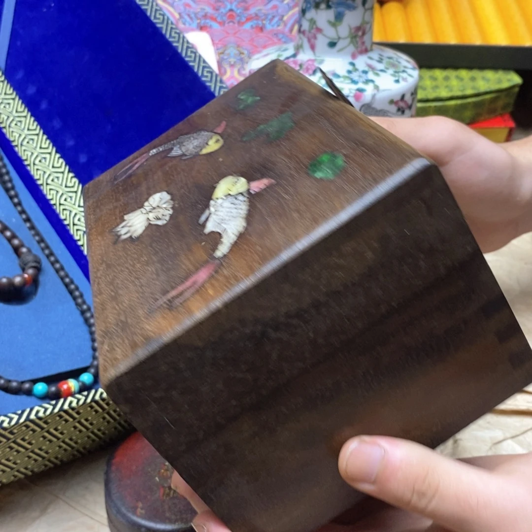 滴血莲花菩提吊坠