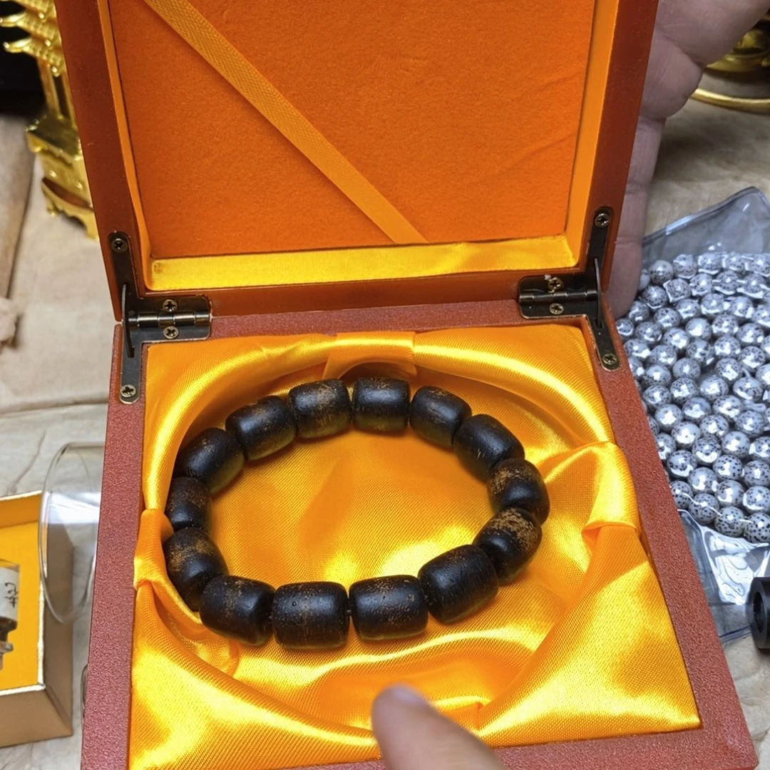 滴血莲花菩提吊坠