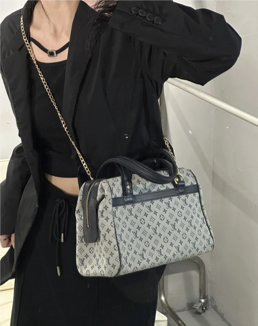 95新 LouisVuitton/路易威登 牛仔丹宁  蓝灰单肩手提包