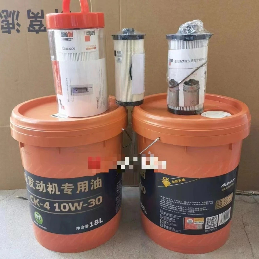 适配戴姆勒欧曼EST福康滤芯GTL油水分离器新款10万公里纸三滤