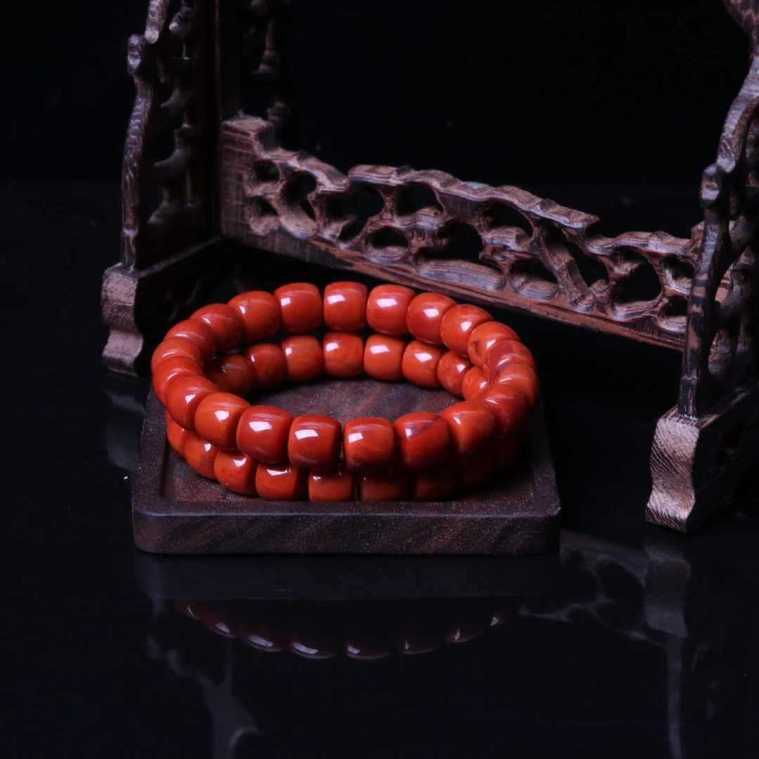 【蚂蚁珠宝】精美南红玛瑙11mm左右直切手串一条N594（多样性发其一）