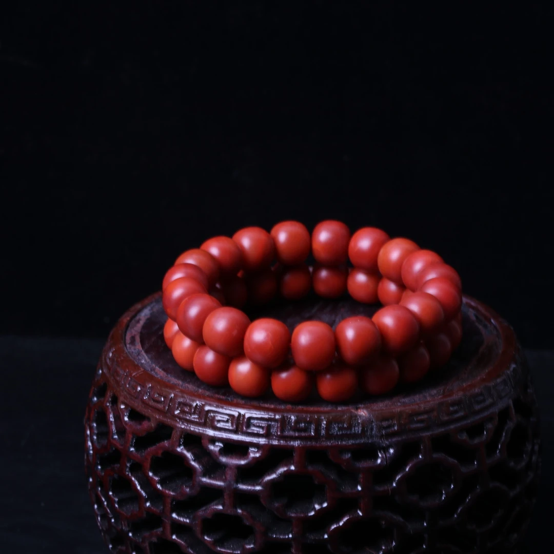 【蚂蚁珠宝】高品阿东寨南红玛瑙10mm左右老型手串一条n756