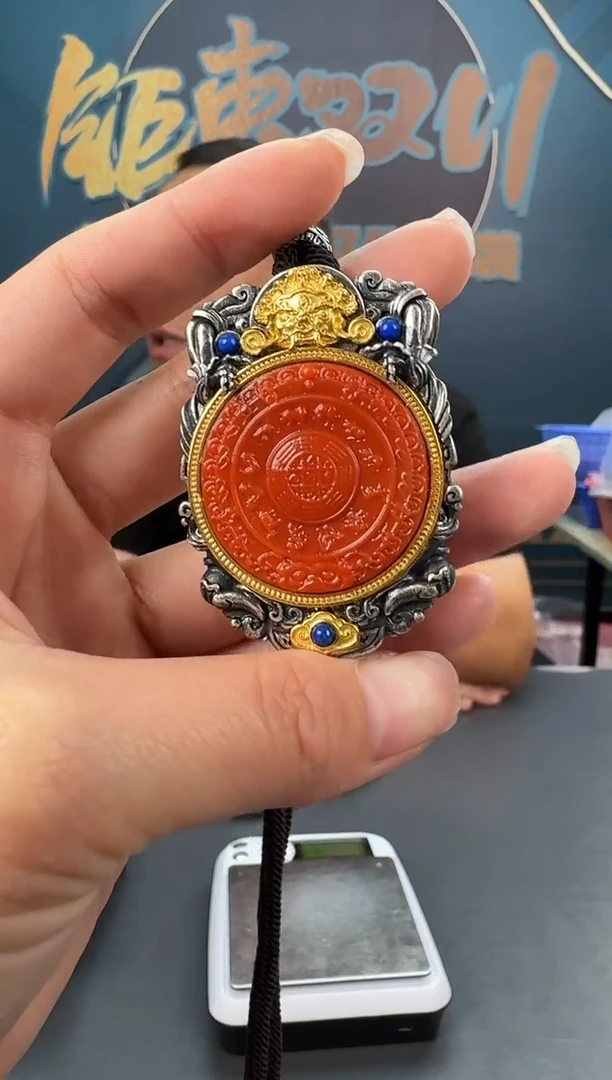 【闪购商品】南红玛瑙雕刻银S925镶嵌010ZB1112产品一个