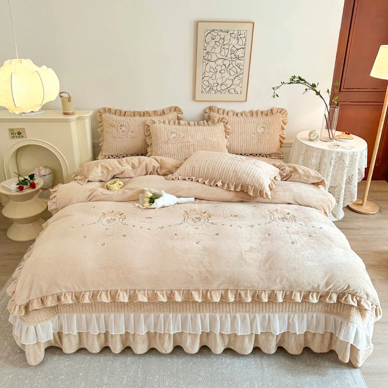 【真珍】镜花园冬季新款高克重牛奶绒加厚夹棉床盖加绒四件套被套