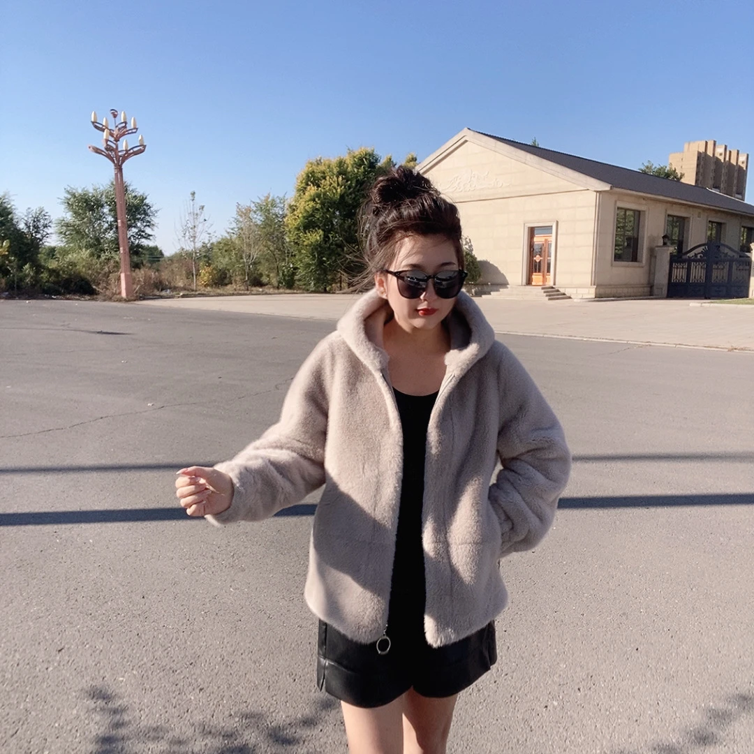 2025冬季爆款保暖时尚洋气休闲轻便保暖毛毛外套网红