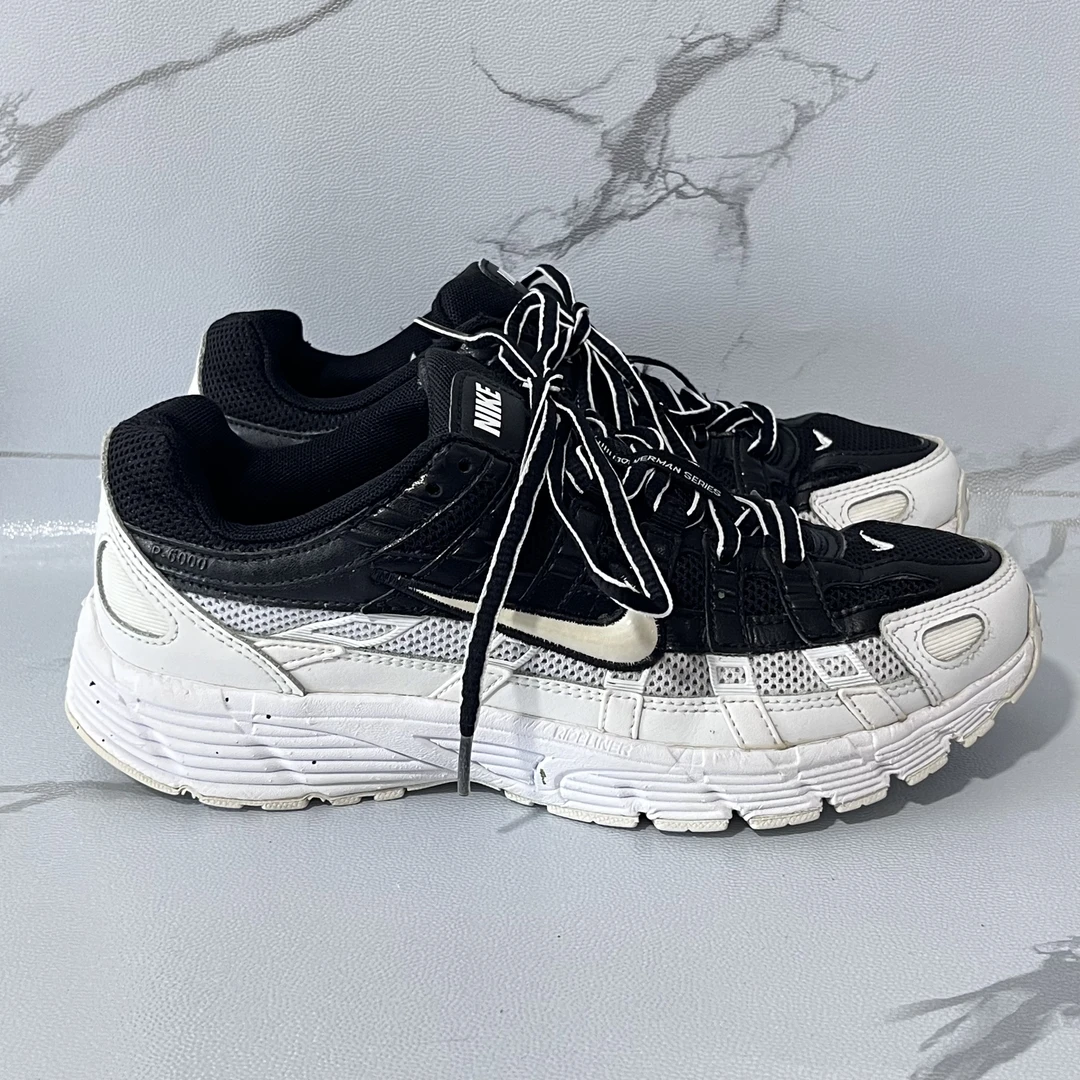 40码 Nike P-6000 CNPT 运动休闲鞋黑白公价799 二手9 0新