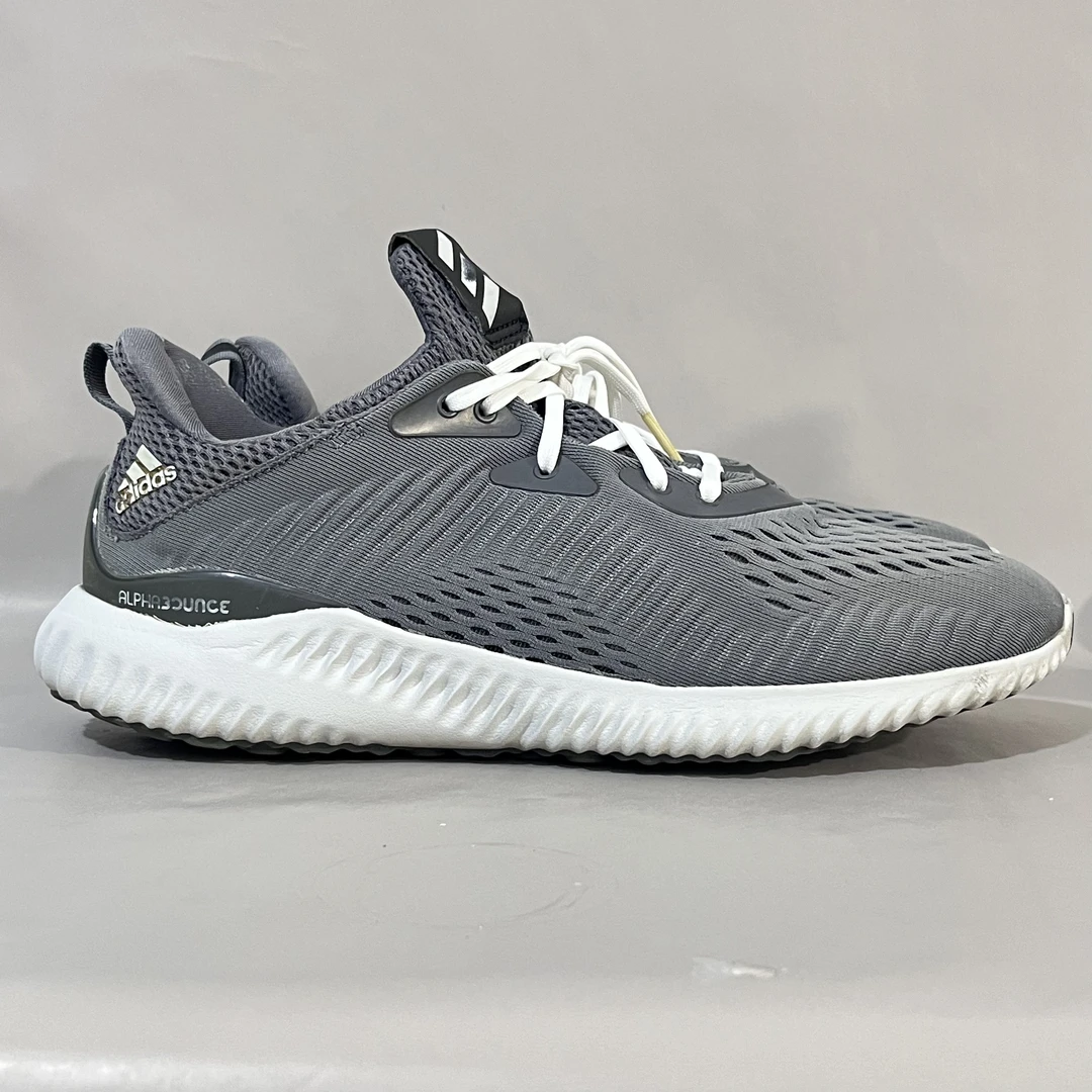 42.5码adidas Alpha Bounce 跑鞋 灰色 二手/掉色90新