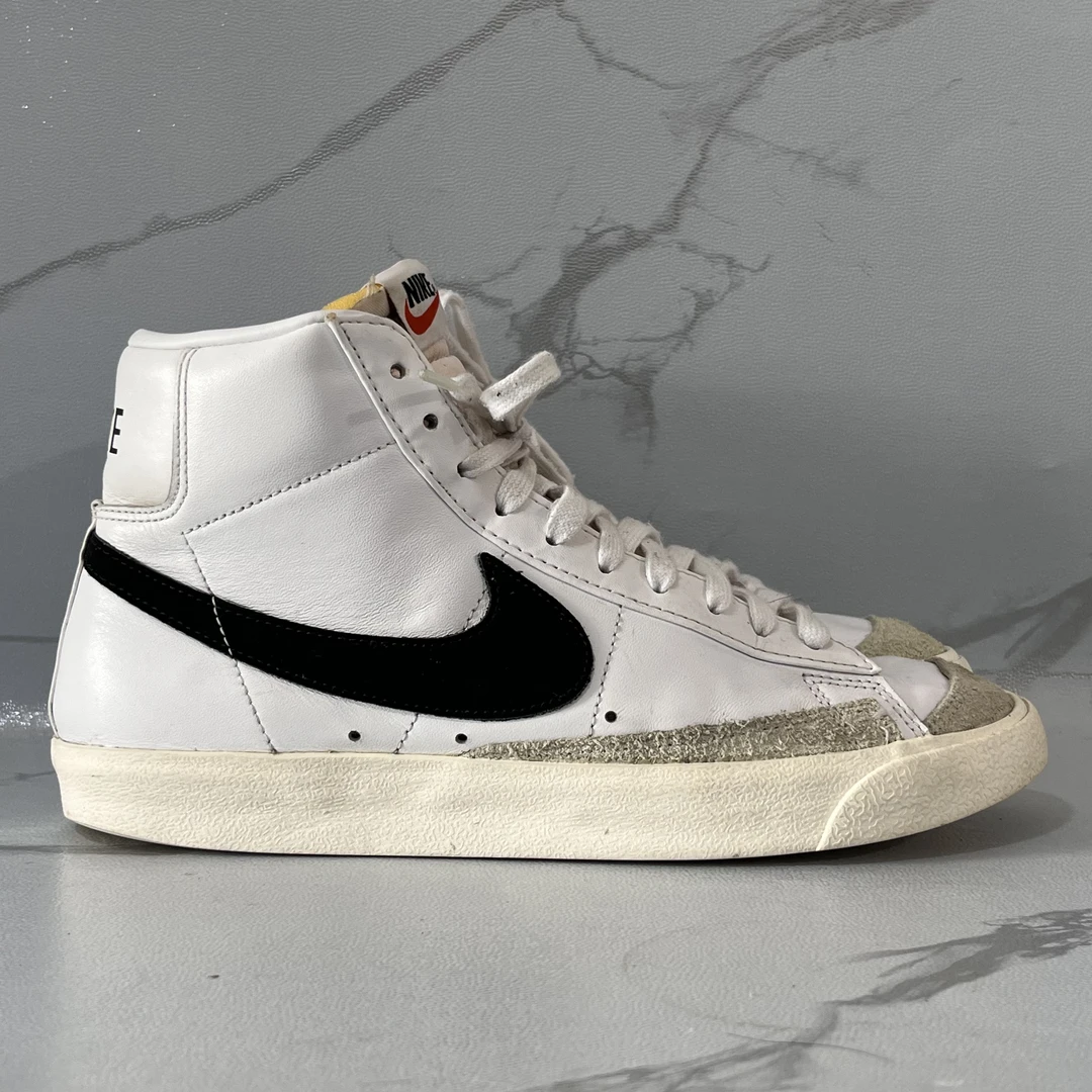 41码Nike Blazer 板鞋 白黑 公价799 二手/90新