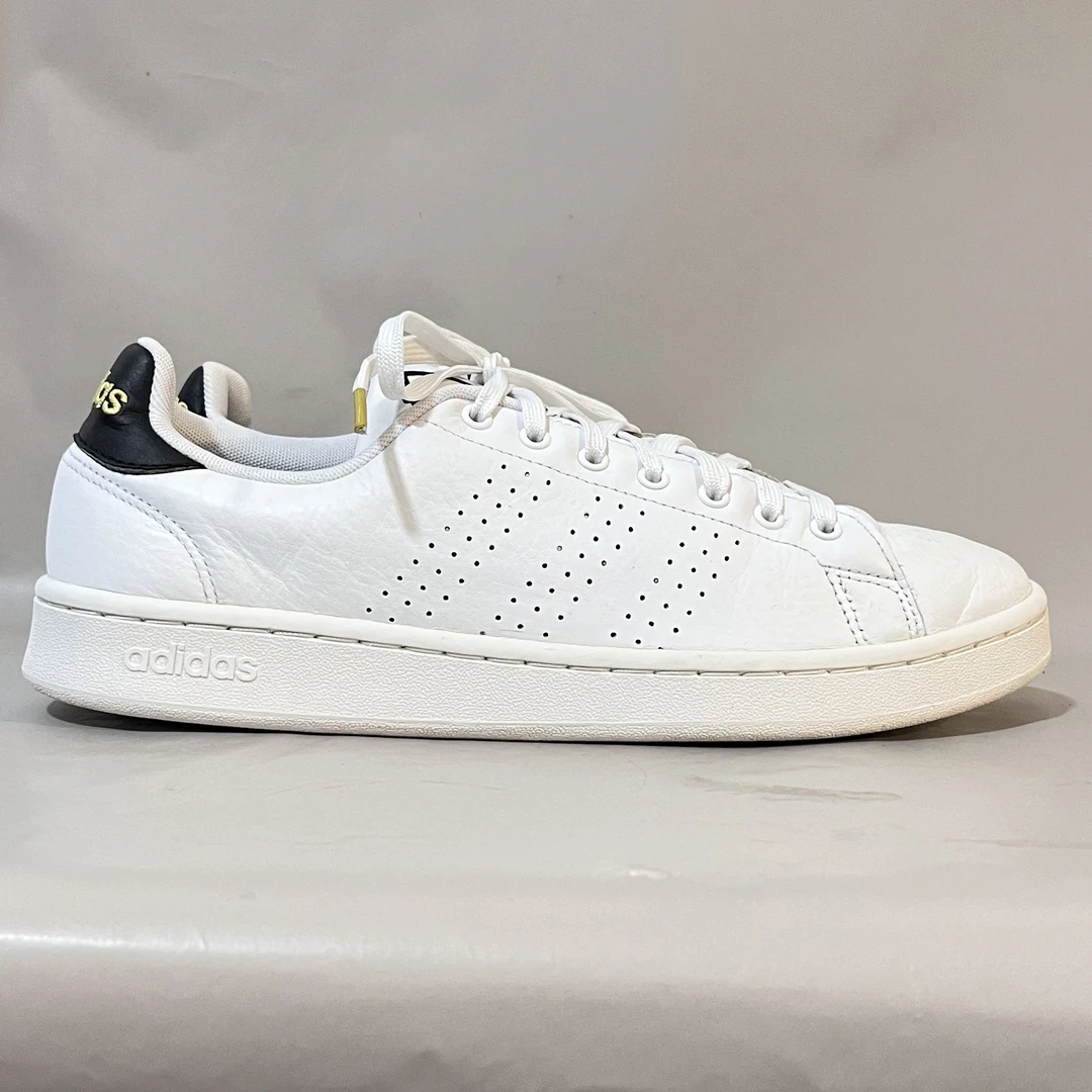 43码adidas NEO 板鞋 宝可梦联名/白色 二手/90新