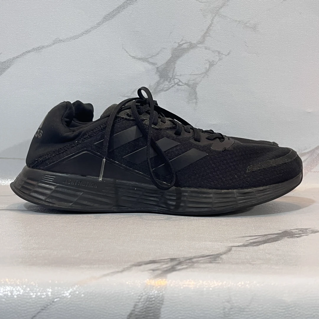 42码adidas Duramo 跑鞋 黑色 二手/90新