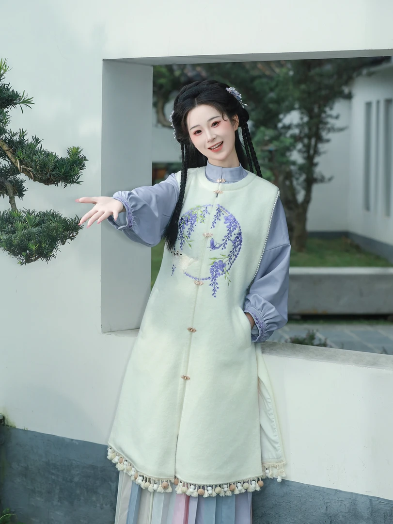 雁回时【紫藤猫猫】原创国风汉元素立领上衣彩虹百褶裙绣花长比甲