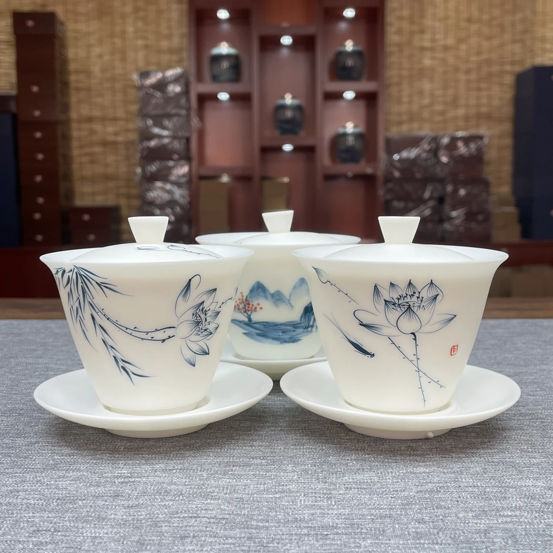 手绘三才盖碗荷花哑光泡茶碗薄胎高端功夫茶具家用高端单个羊脂玉