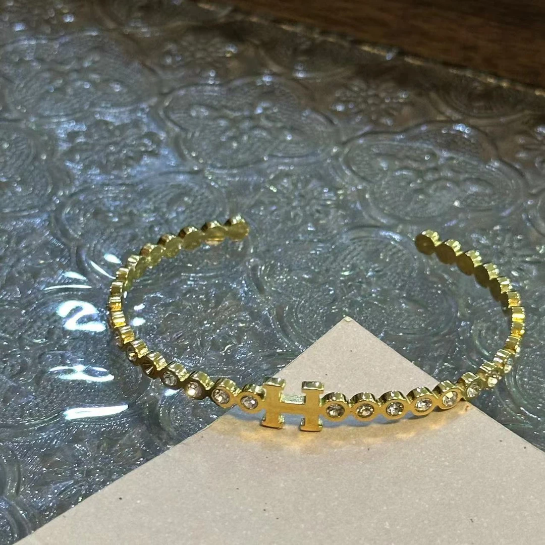 钛钢手镯 金色简约H字母手镯-2804