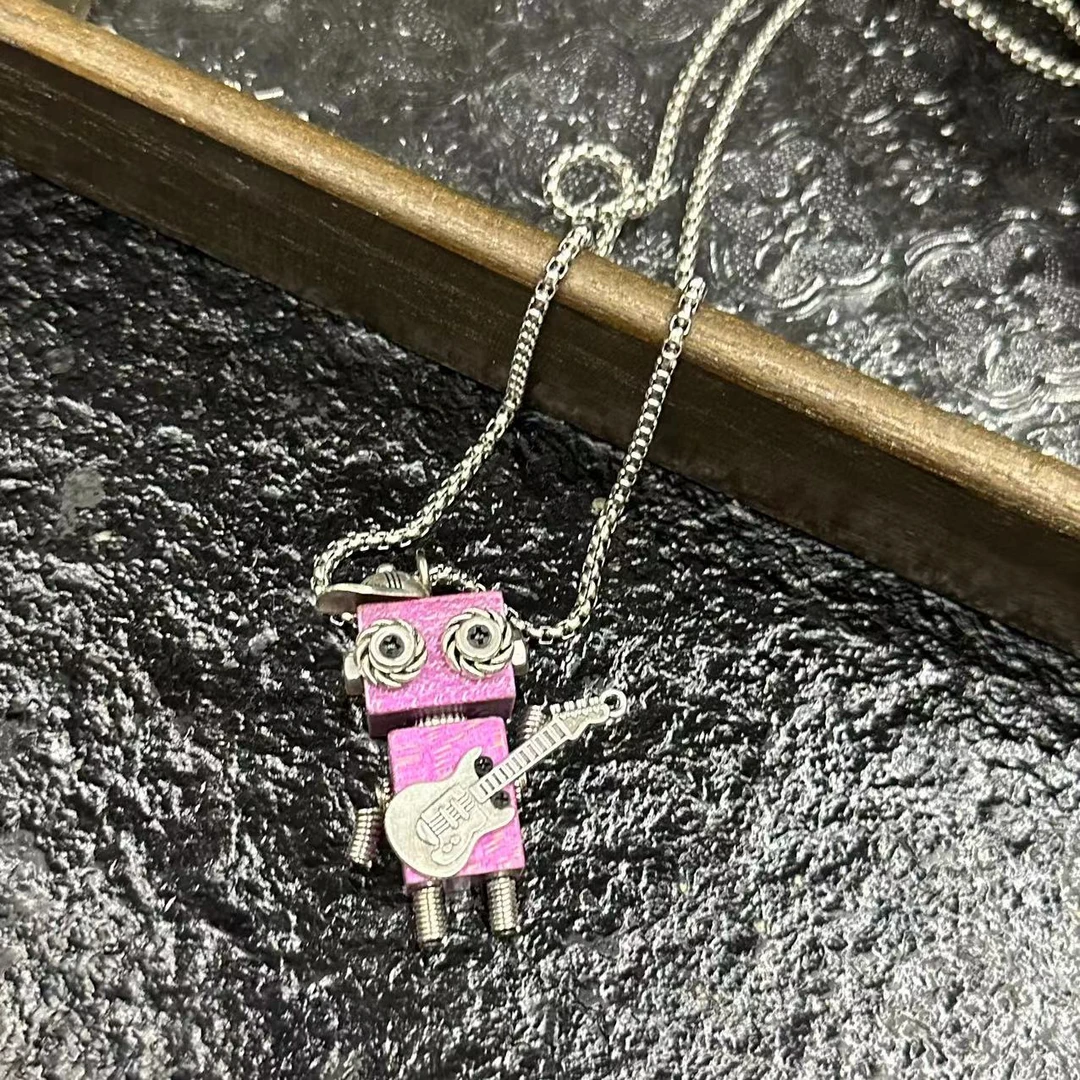 钛钢吊坠 钛钢项链 创意可爱摇滚吉他项链-3100