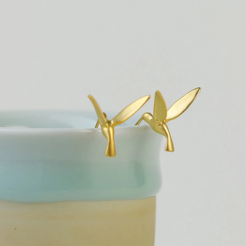 925银耳饰 刹那间 纯银简约唯美优雅小众设计感蜂鸟小鸟耳钉耳环