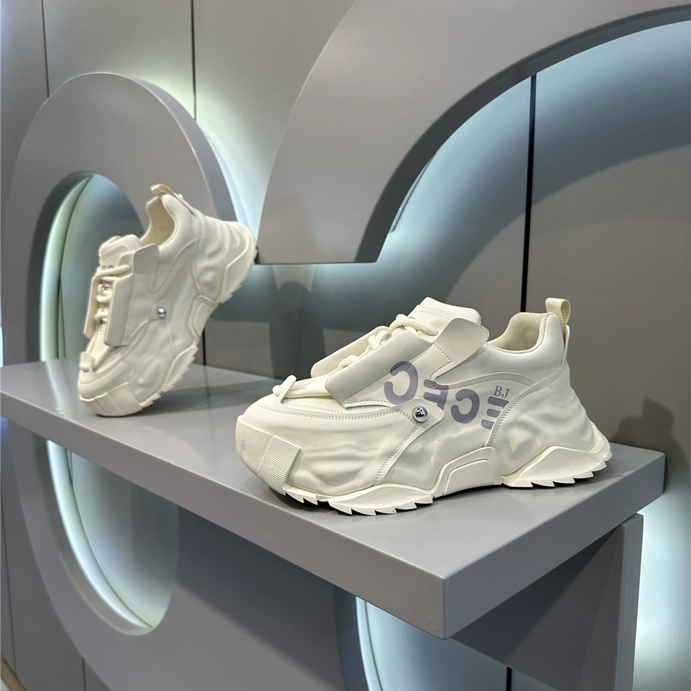 2025春季男鞋上新时尚休闲百搭老爹鞋厚底低帮男士增高个性潮鞋子