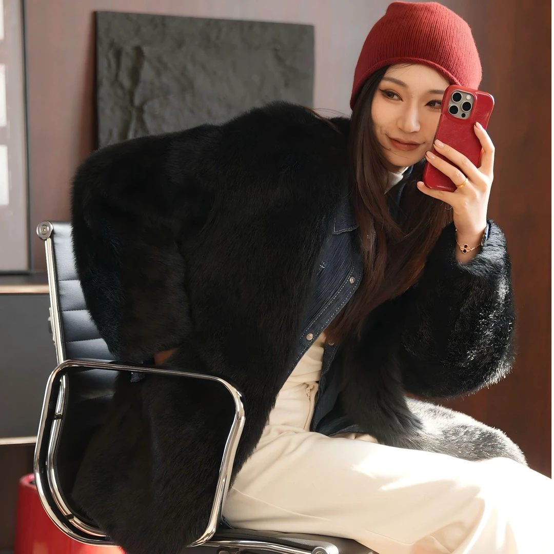2024冬季女士高端托斯卡纳皮毛一体宽松直毛外套（JY-24A005）