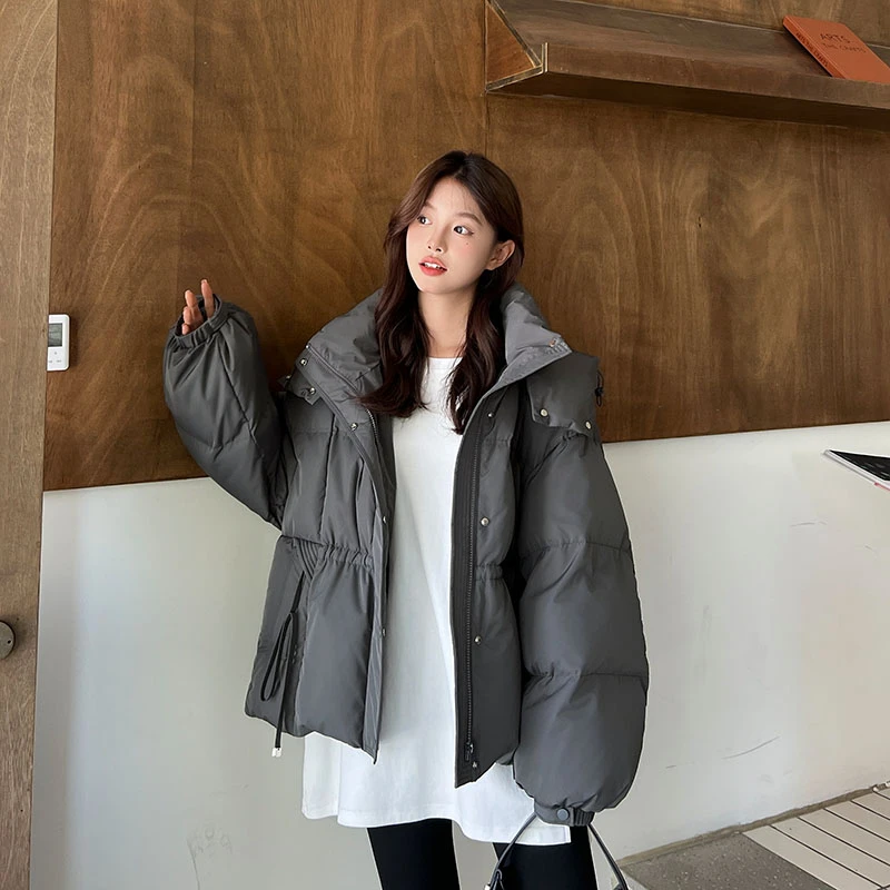 2024年时尚女款羽绒服秋冬保暖宽松休闲短款羽绒服037A