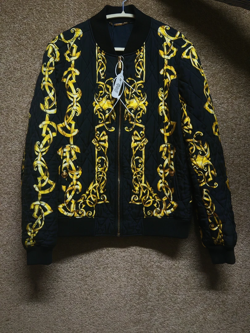 范思哲 金色巴洛花满印棉服 48码 99新带吊牌