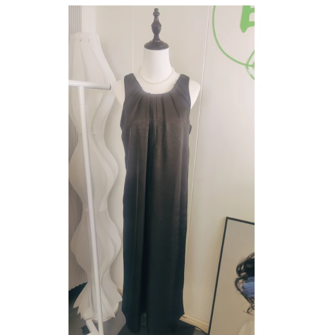 夏季小黑裙子高级感气质名媛设计感长裙茶歇式赫本风黑色连衣裙女