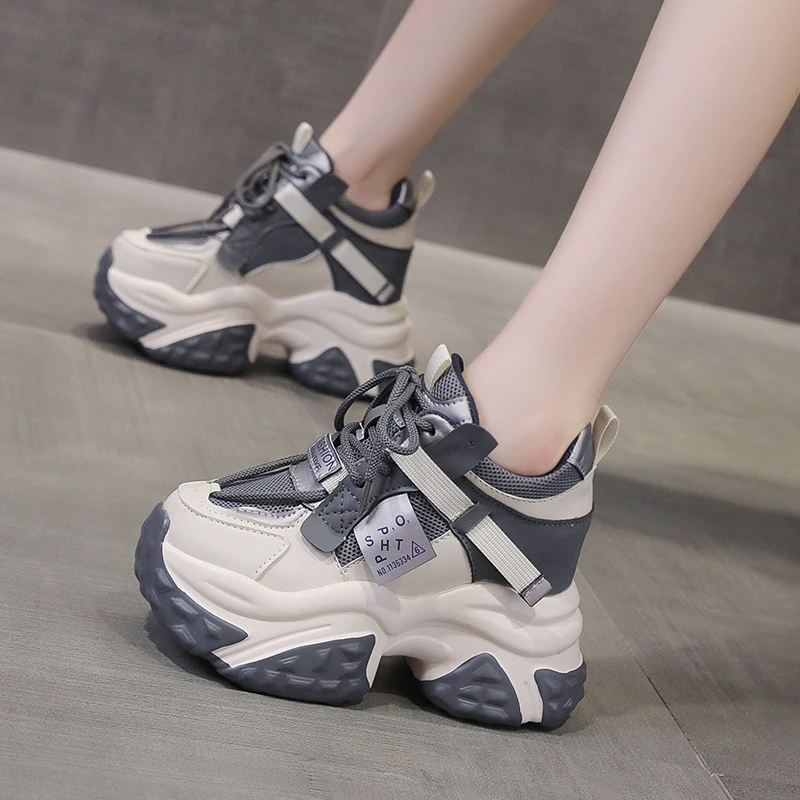 网红老爹鞋2025春秋新款耐磨百搭10cm休闲小众时尚软底轻便老爹鞋