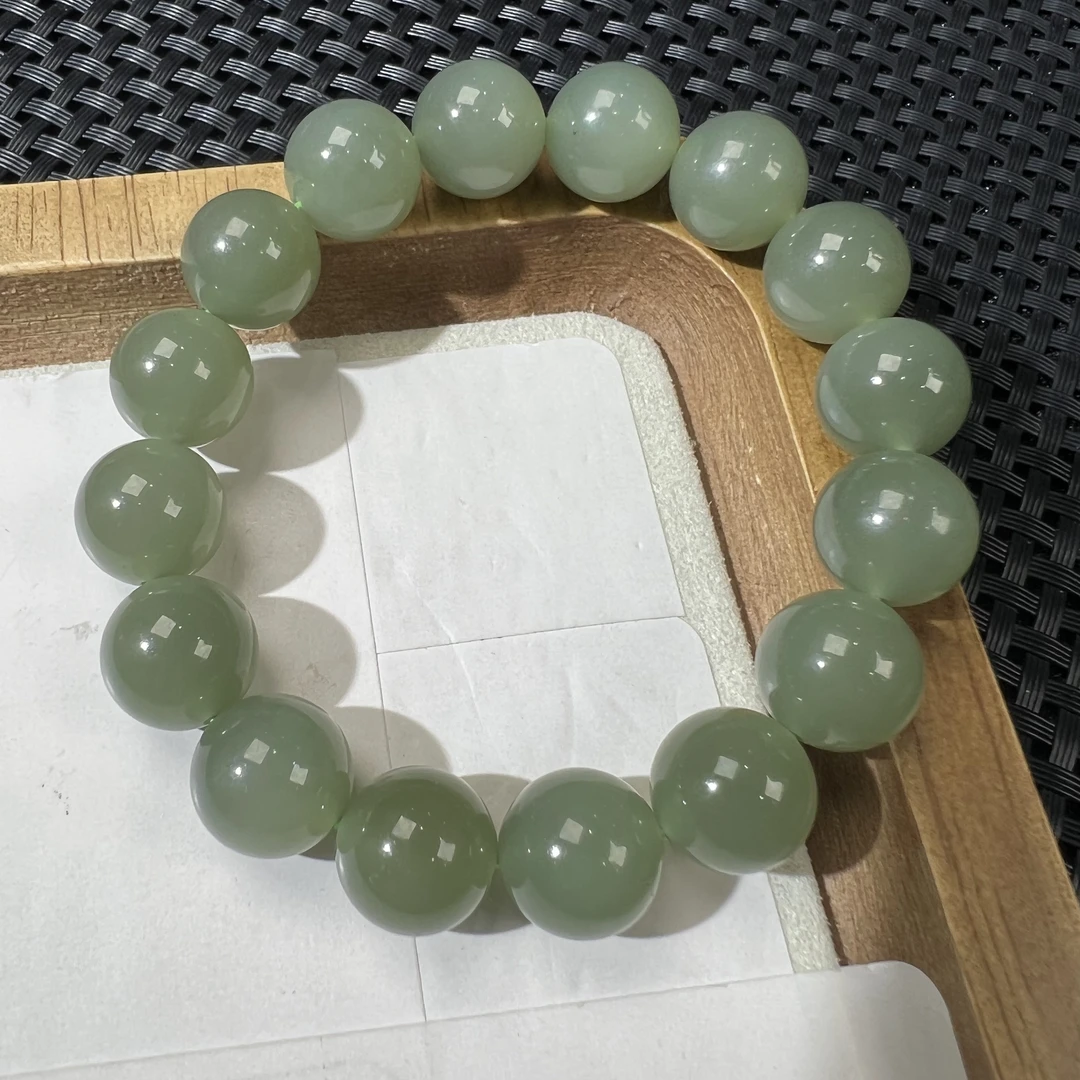 【略懂珠宝】和田玉冰底微猫晴水货头手串12mm KT24061604