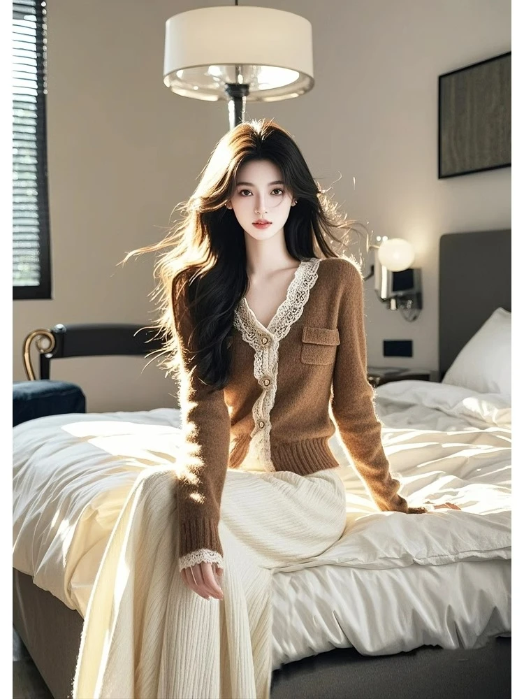 秋冬新款女装2025爆款法式高级感时尚毛衣开衫气质休闲裤子两件套