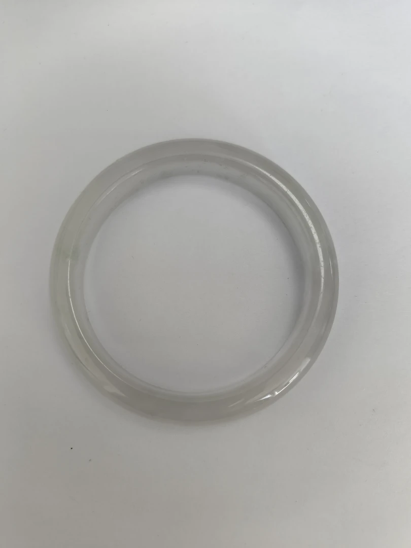 T106缅甸翡翠手镯