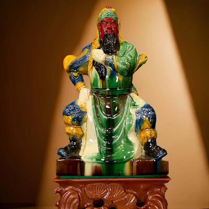凤凰吕氏琉璃文创琉璃关公坐像摆件工艺品