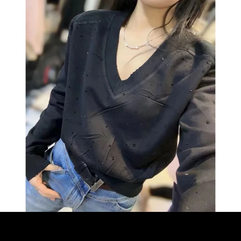 欧洲站2024春季新款镶钻满天星卫衣女时尚洋气百搭V领套头上衣潮