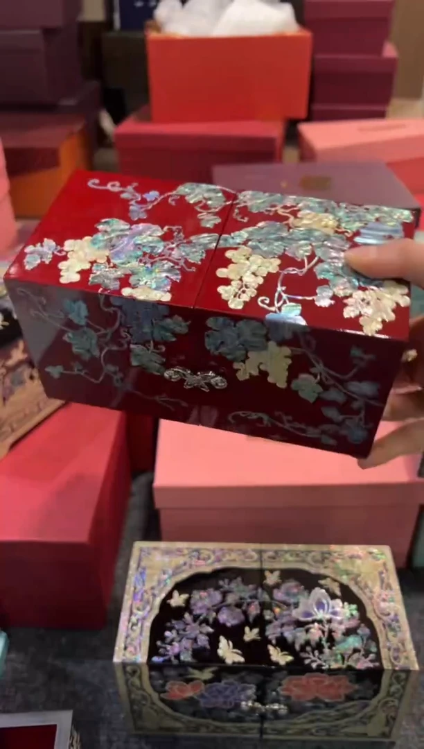【闪购商品】对开葡萄·弘贝雅螺钿漆器文化馆