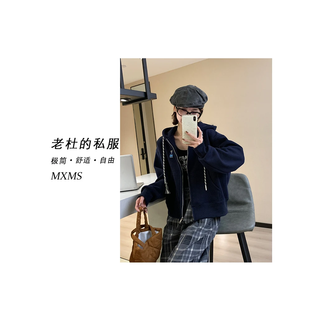 （美熙美树）24D8069-时尚重工刺绣小熊袋鼠口袋加绒连帽外套