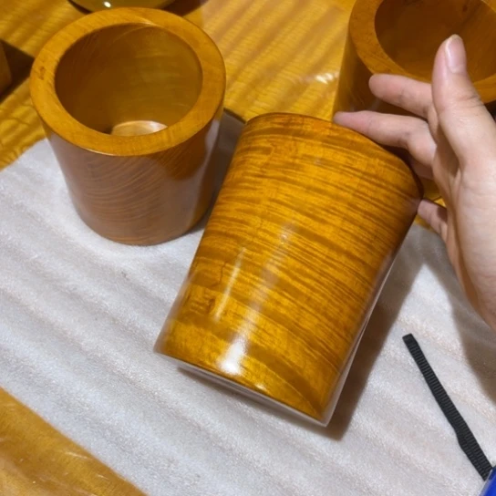 楠木隆*笔筒65566844556985666