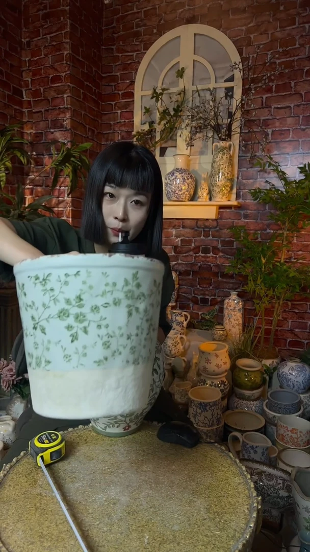 【闪购商品】有孔花盆高19.5内口18.5