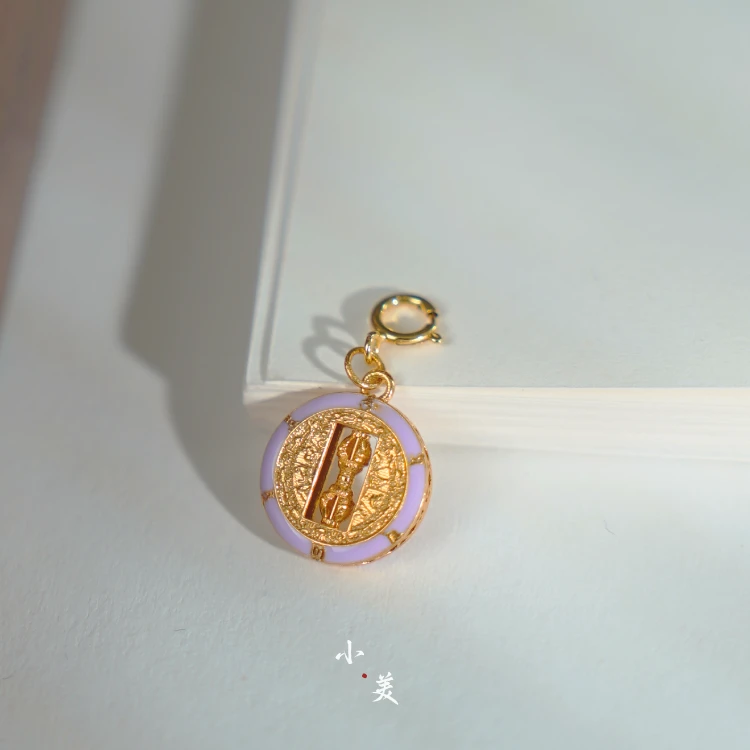 18K金烧蓝降魔杵圆牌吊坠 G8313