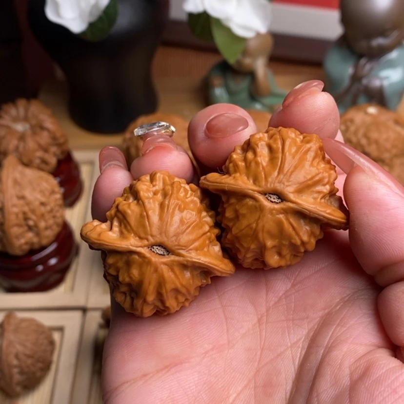 【闪购商品】文玩核桃把件热***y42