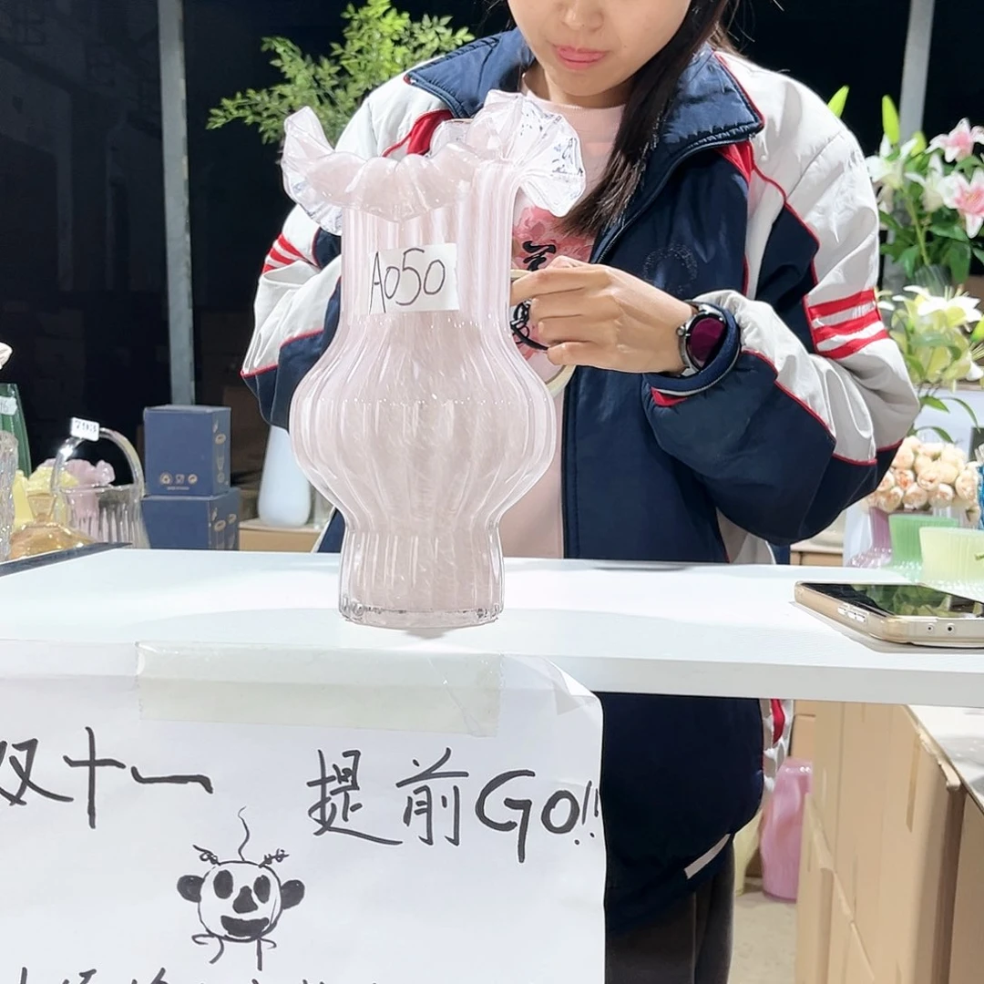 A050微瑕颜色不均匀，高27口7