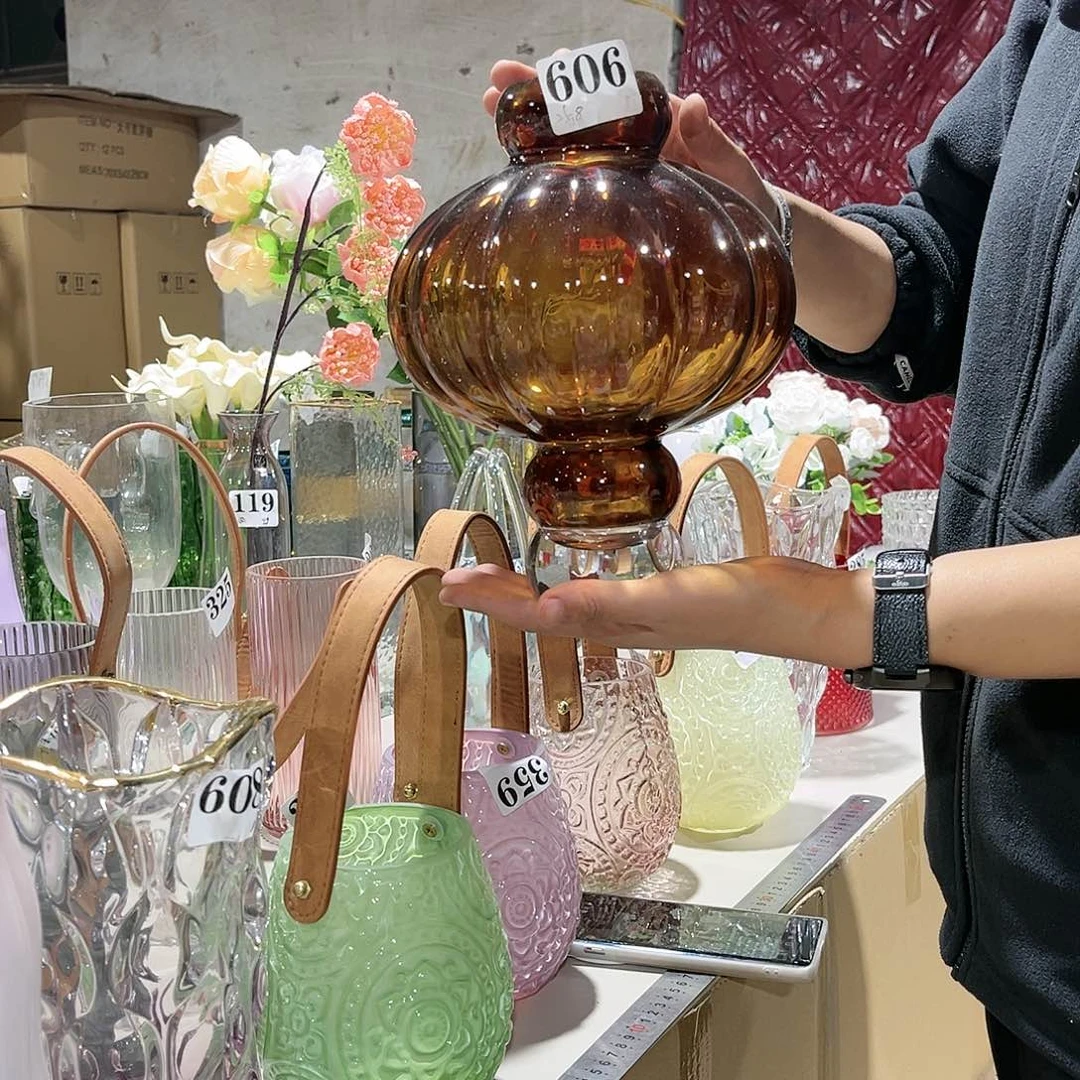 606灯笼款琥珀色高24口6.5玻璃花瓶嘎嘎好看