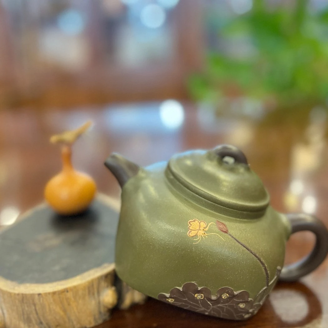 荷塘月色壶  半手工制作   容量330cc左右  林老师手工紫砂壶精器