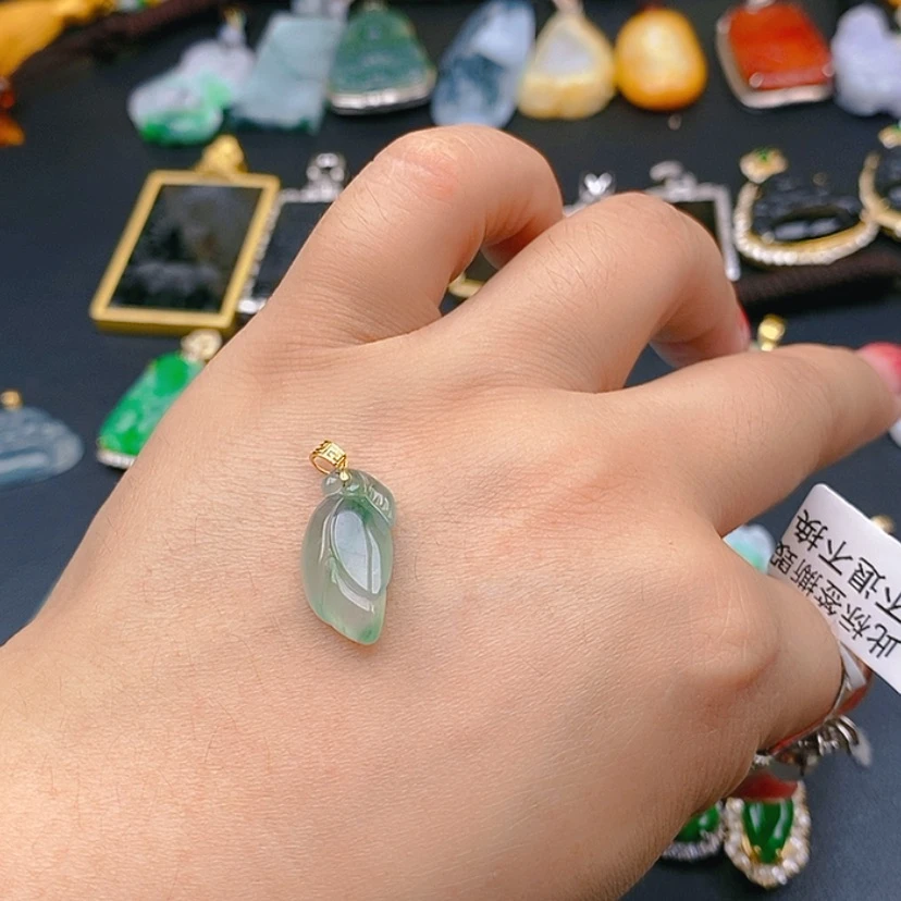 【闪购商品】翡翠戒指未镶嵌哚*翡翠