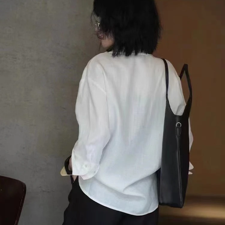 （诗诗精选）深圳南油时尚百搭性感潮流宽松简约韩版上衣