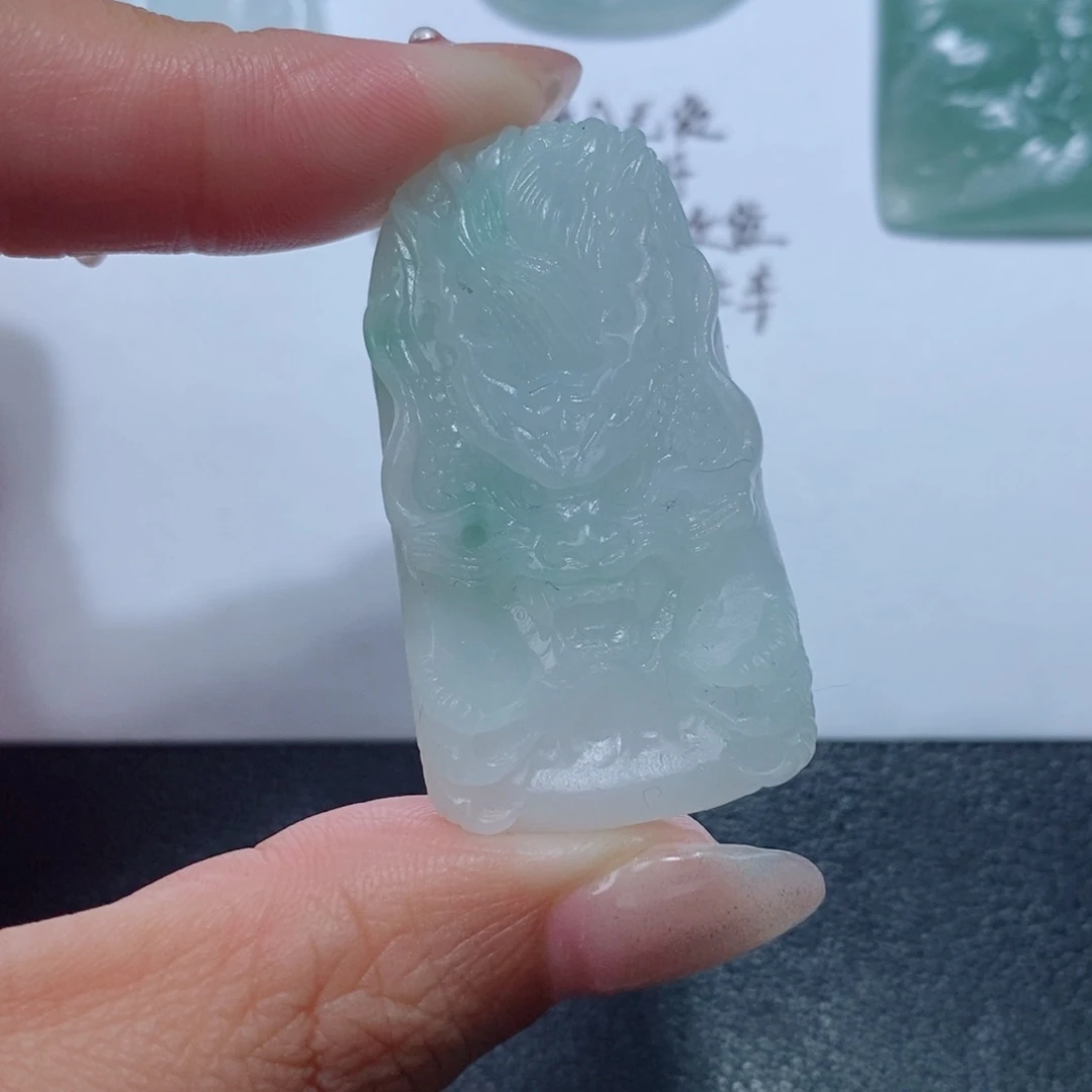 定制翡翠未镶嵌方*卡定制吊坠