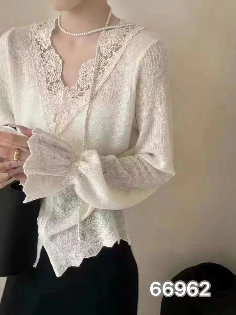 2024仟禧家时尚显瘦气质减龄V领花边蕾丝上衣