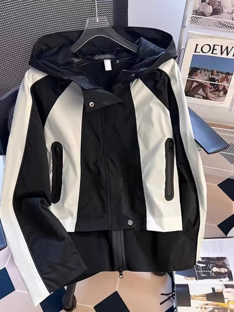 夹克拼接冲锋连帽外套