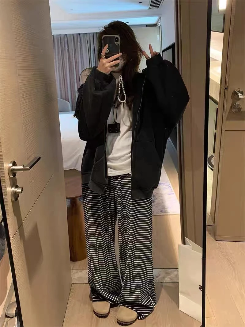 横条折射丝绒软糯阔腿裤